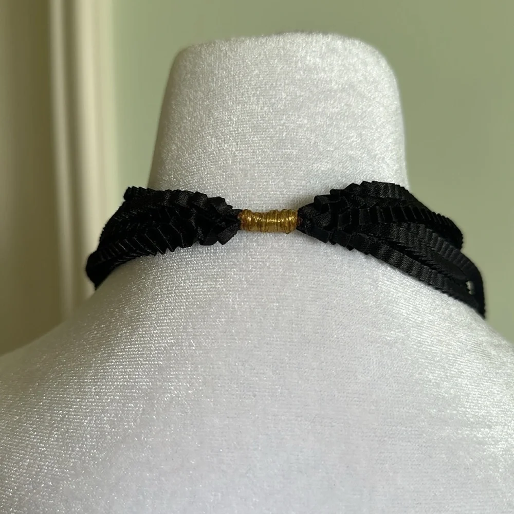 Black Crinkle Material Long Adjustable Necklace